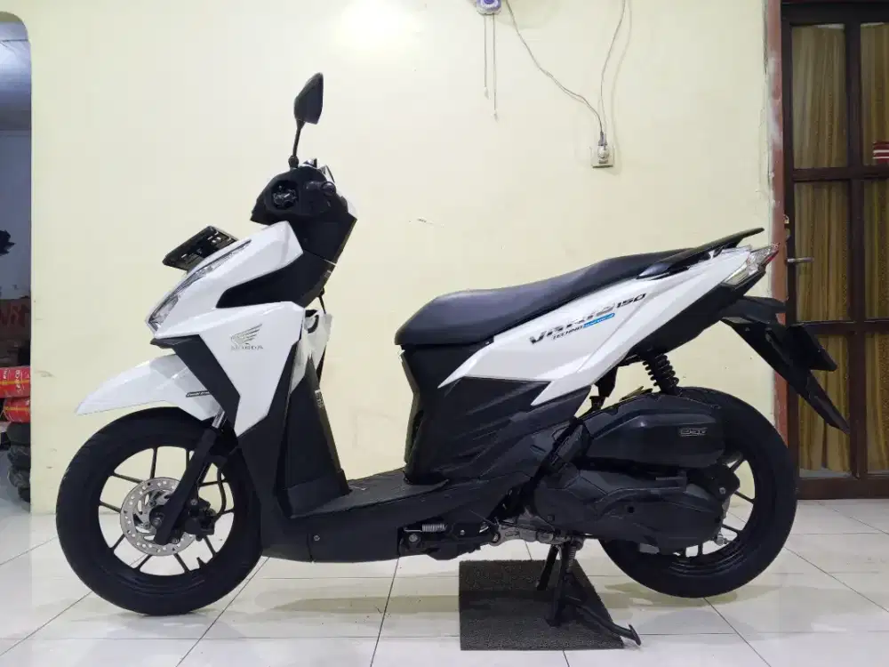 HONDA VARIO 150 LED 2016 PUTIH