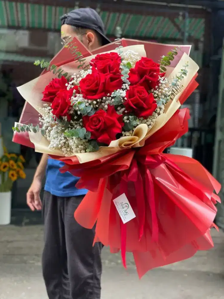 Bunga rangkaian hand buket rose