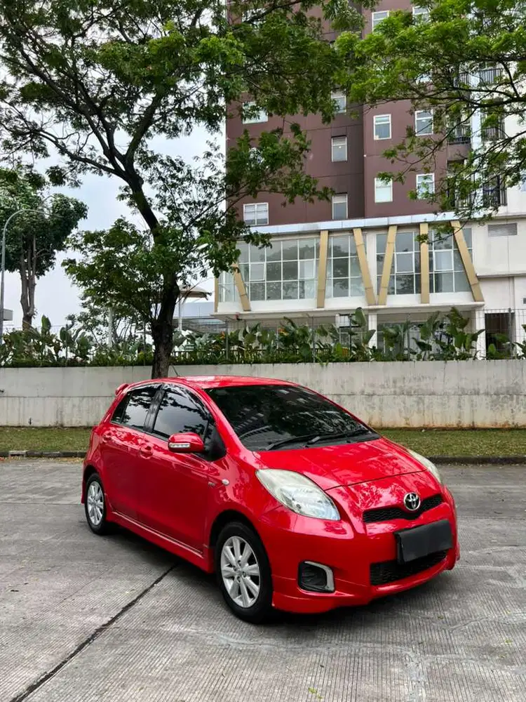 Toyota Yaris 2012 Bensin