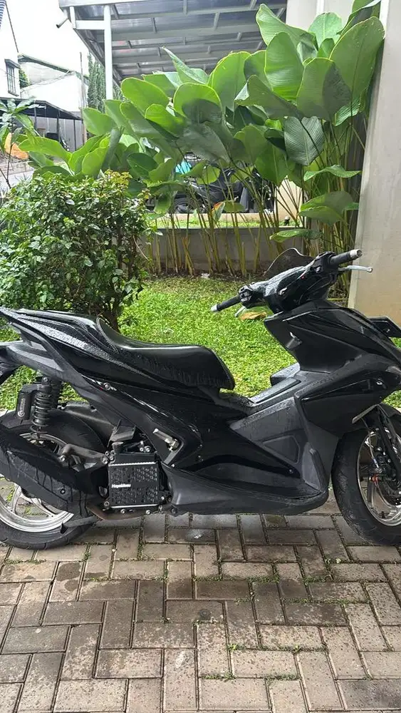 Yamaha Aerox 155 VVA S-Version ABS 2019, Hitam-Doff-Keyless