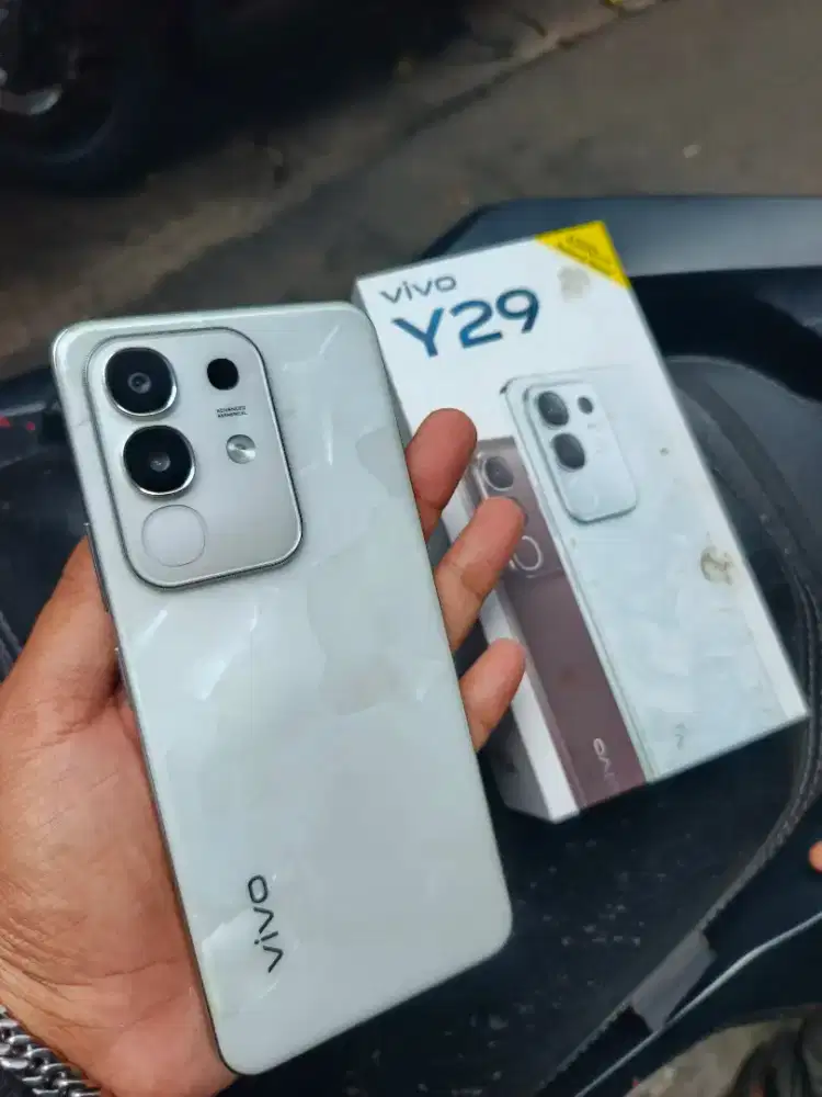 Vivo y29 Ram 8/256GB