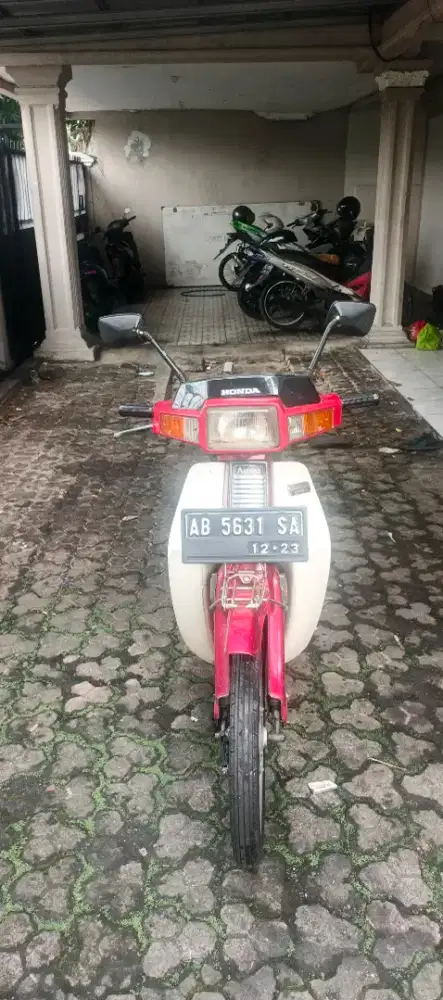 honda astrea 8000