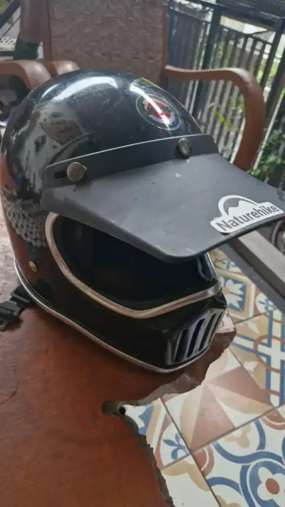 Helm retro cakil vespa