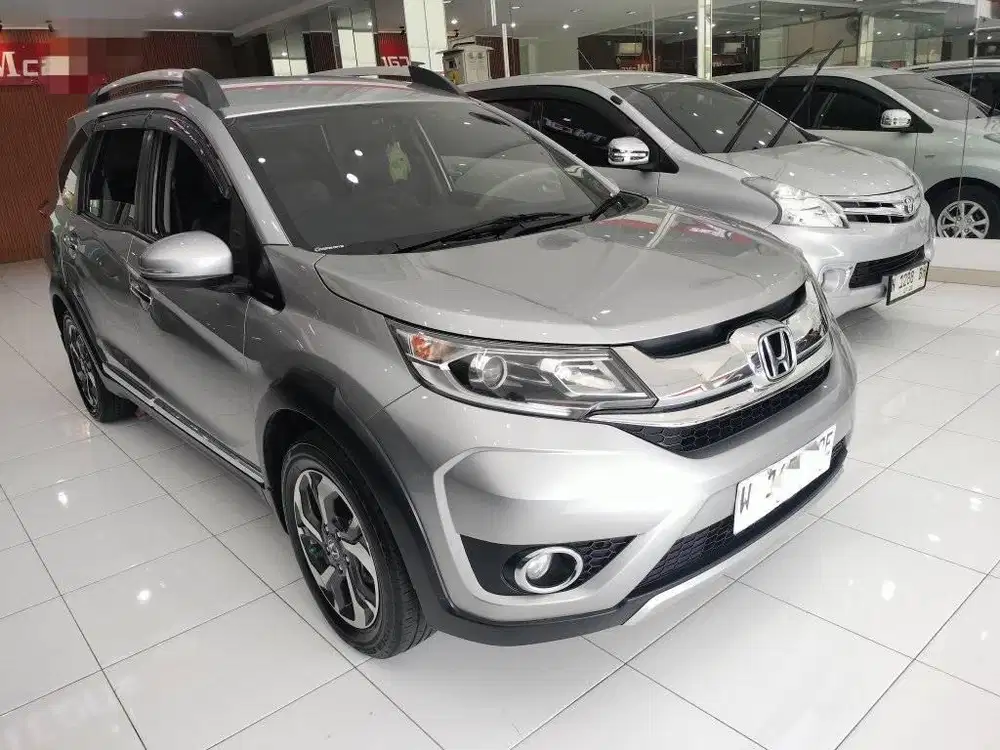 Honda BR-V 1.5 E Bensin Matic/At 2017 Super Istimewa Low Km