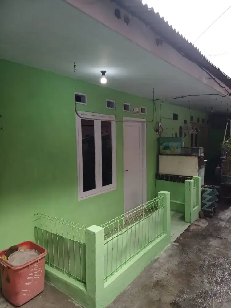 Rumah di Kontrakan
