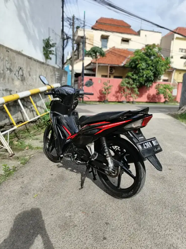 Honda revo fit tahun 2016 Kondisi Siap Pakai