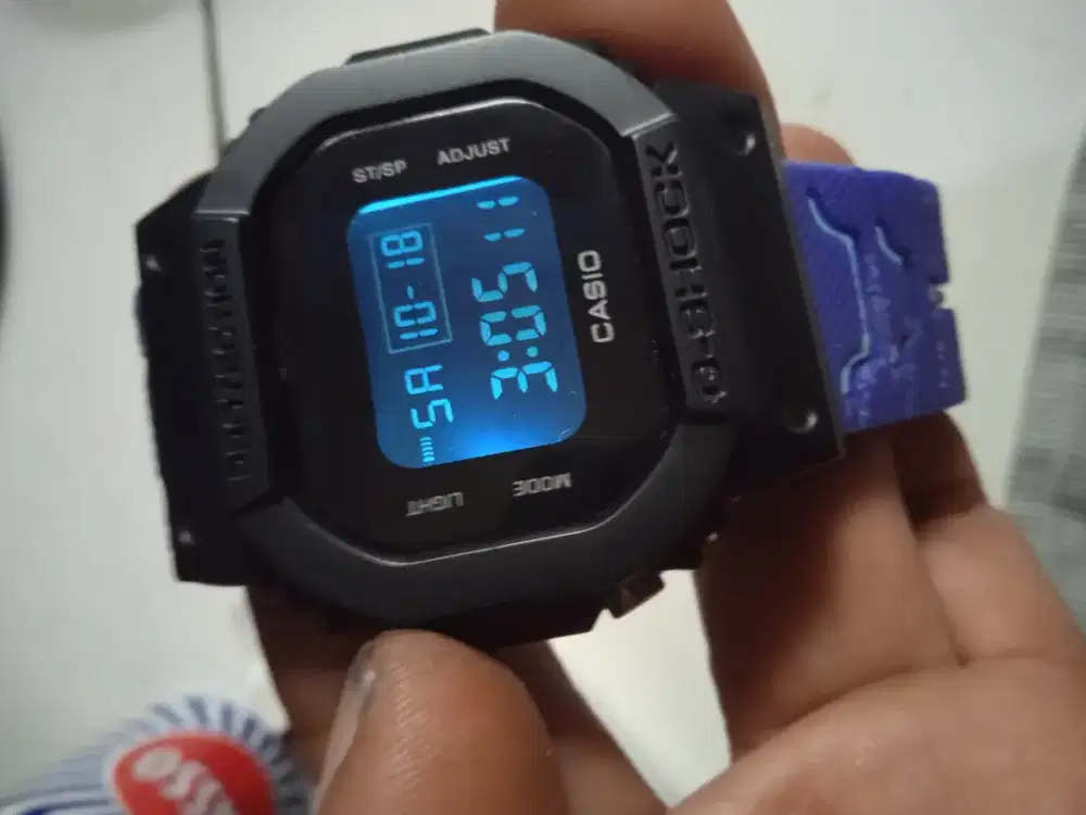 Jam tangan bekass