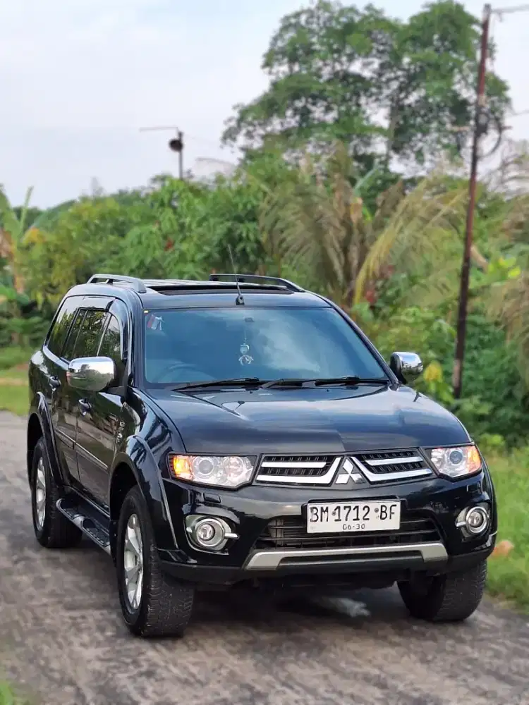 Pajero Sport Dakkar 4x2 Automatic 2015
