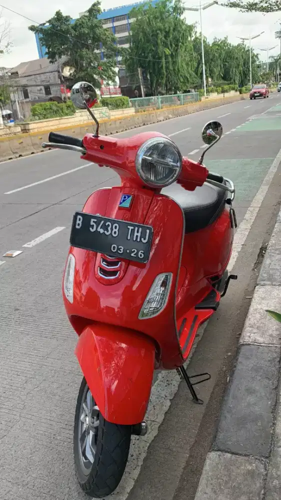 DI JUAL PIAGGIO VESPA LX 125 IGET 2020