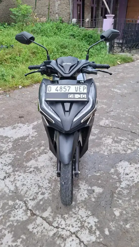 VARIO 125 CBS ISS TYPE TERTINGGI