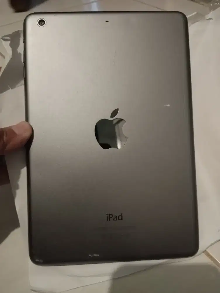 Ipad mini 1 dan 2 matot minus