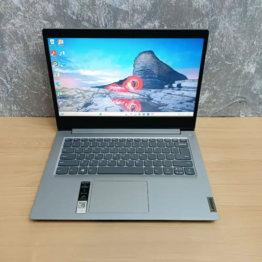 Laptop Lenovo Ideapad Slim 3