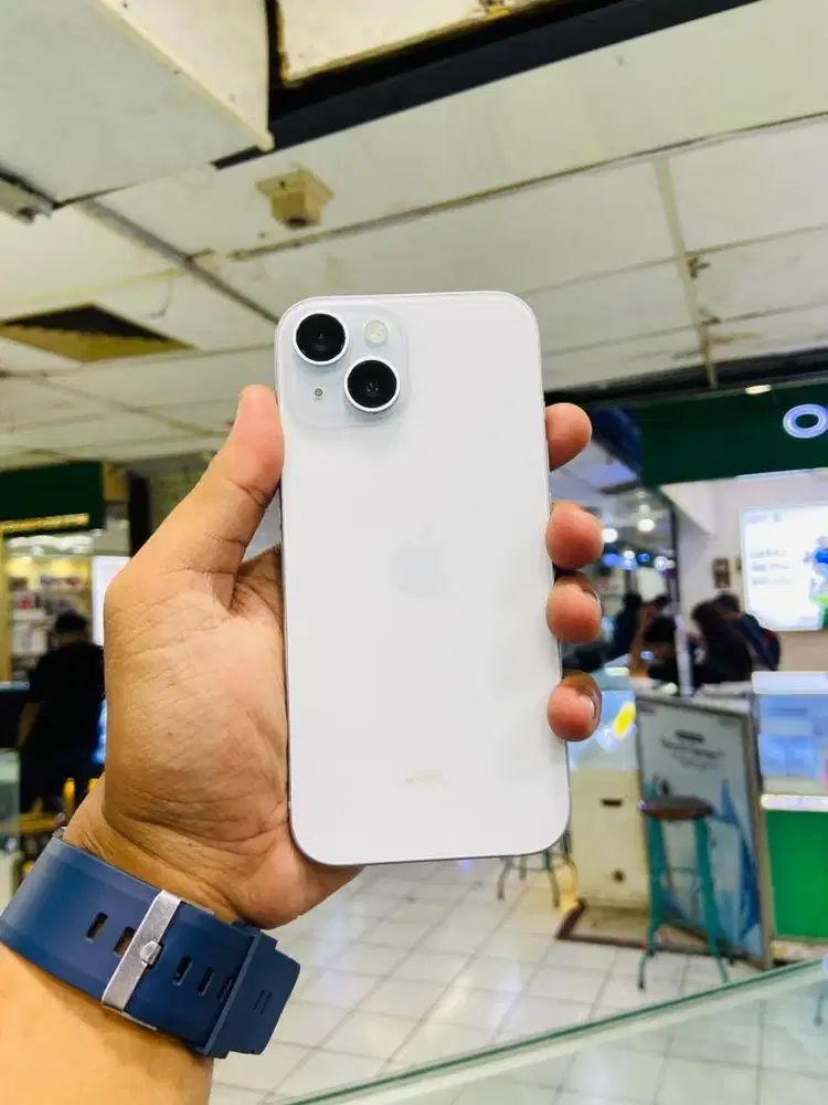 IPhone 15 128gb Like New iBox