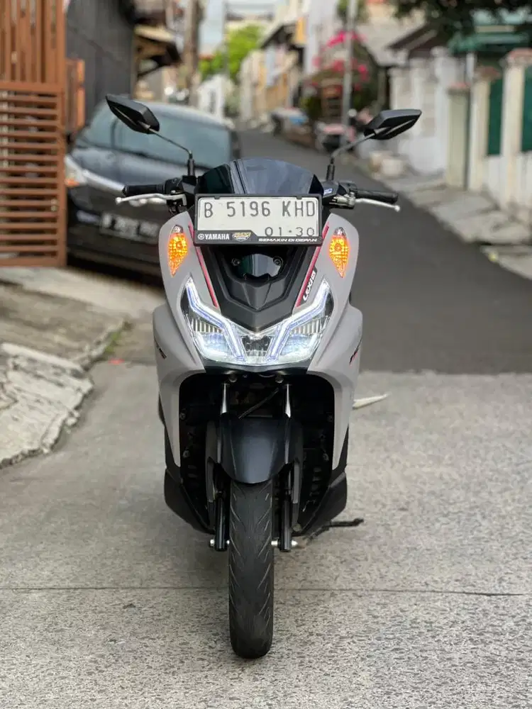 Yamaha lexi lx 155