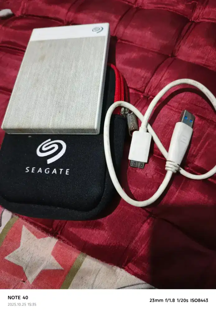 Hardisk Seagate 1tb ultra touch