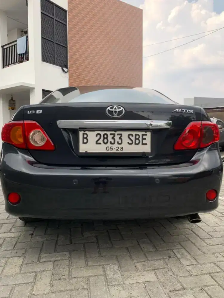 JUAL CEPAT MOBIL TOYOTA ALTIS KM 80 RB PEMAKAIAN PRIIBADI