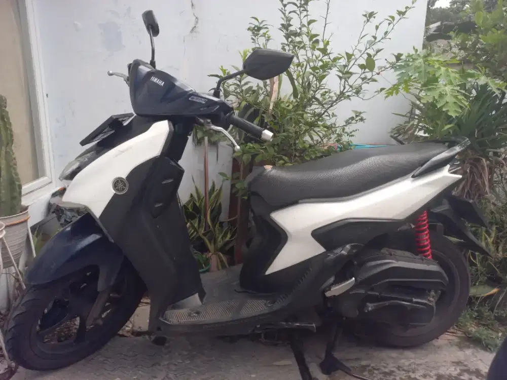 Jual Mio Gear Putih 2022