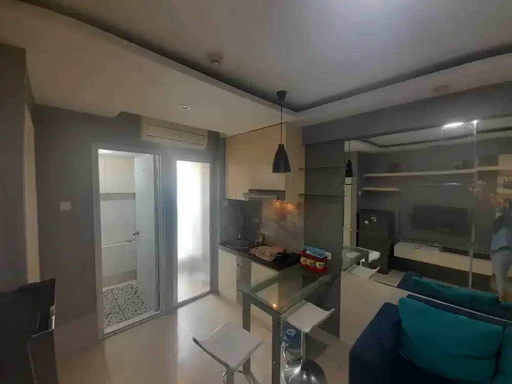 Sewa 2bedroom furnish atas mall tipe hook@bassura city
