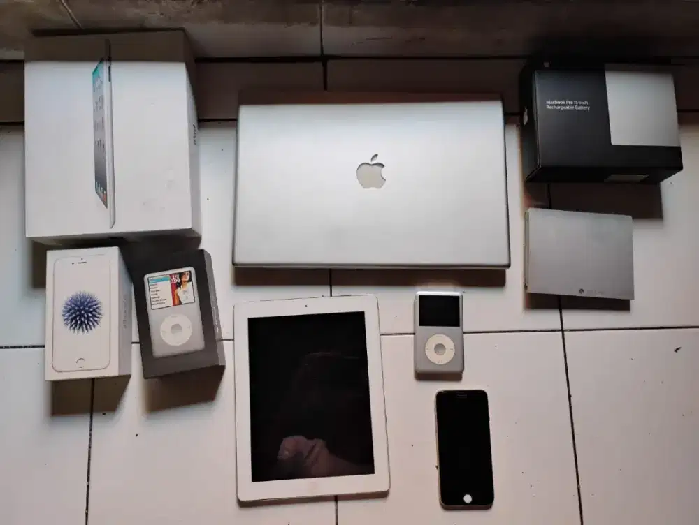 SEPAKET Iphone 6 Ipad 2 Ipod Classic 80gb Macbook Pro 15