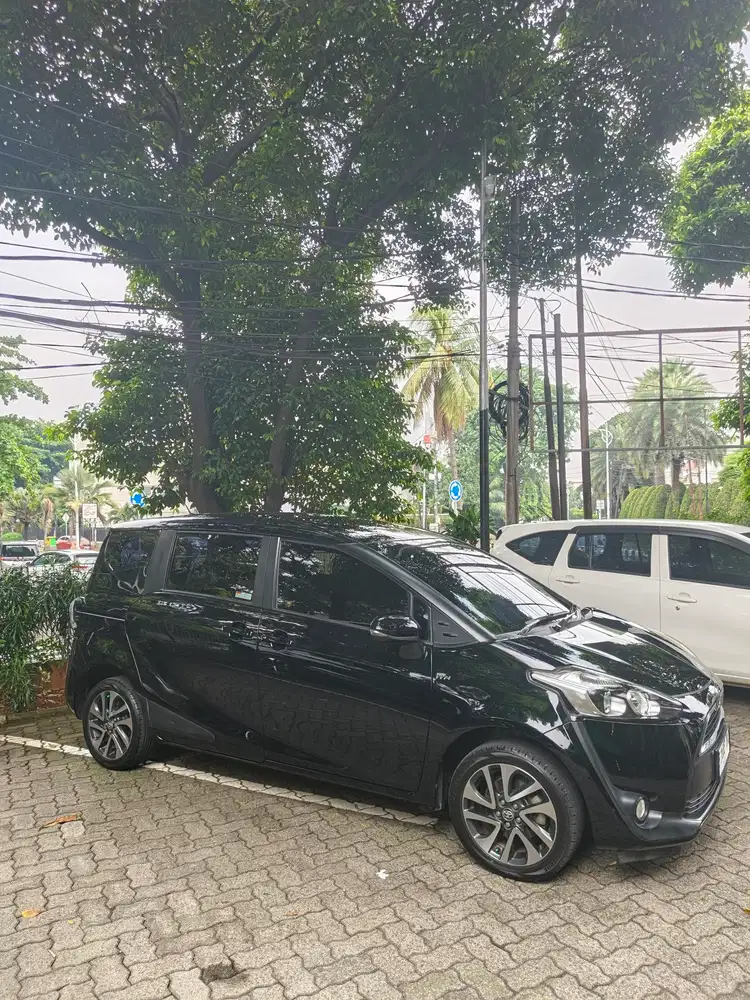Toyota Sienta 2016 Bensin