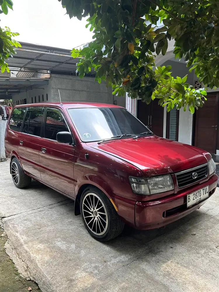 Toyota Kijang 2000 Bensin