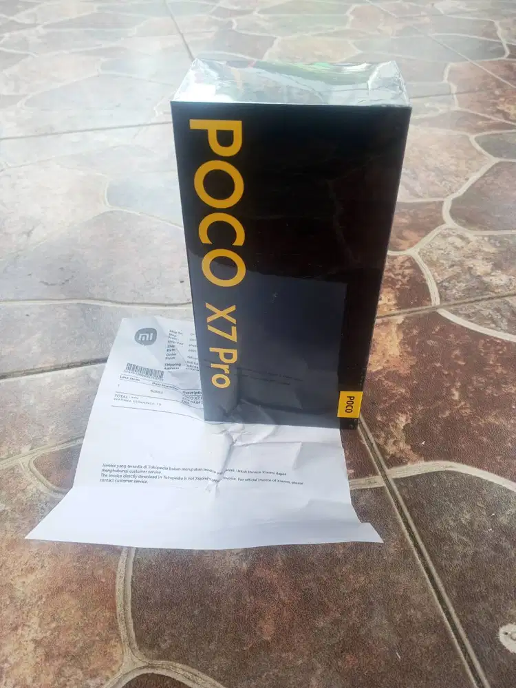 POCO X7 PRO 5G (HITAM)