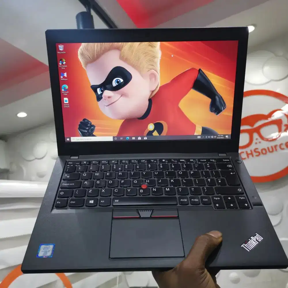 Lenovo Thinkpad X260 - Ringan, cepat, dan TANGGUH
