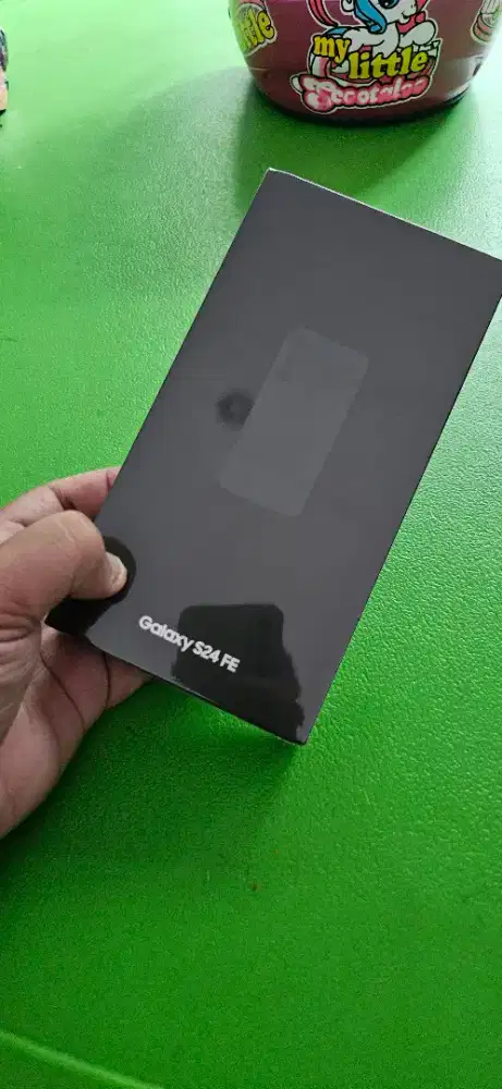 Samsung S24fe 8/256 NEW