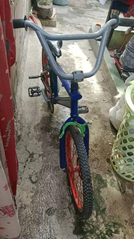 Di jual sepadah merk  bmx  anak murah
