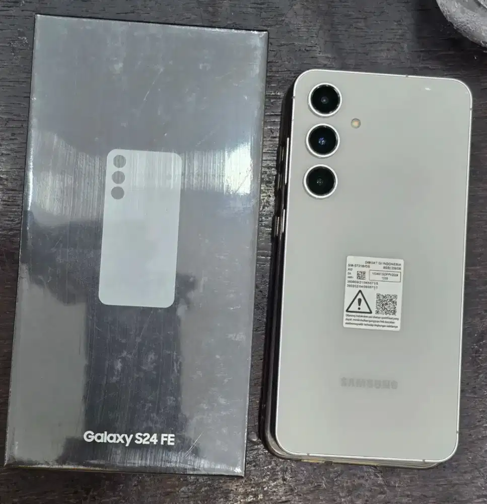 Samsung S24 FE 8/256 SEIN FULLSET MULUS ISTIMEWA MASIH GARANSI