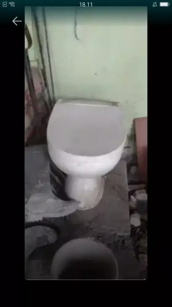 Jual Bth Jual Murah 1 Kloset Toilet Duduk LNGKP Kndisi Msh BGS Gak Rsk