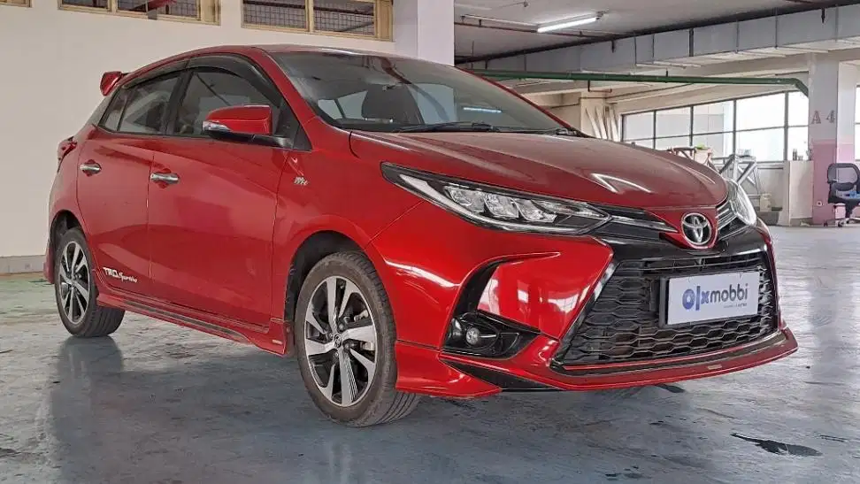TDP 10JT Toyota Yaris 1.5 S Bensin-AT Merah 2021