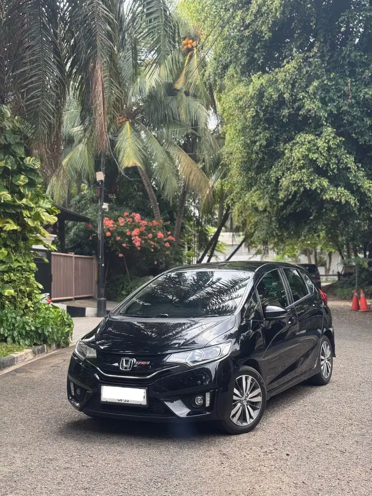 HONDA JAZZ RS GK 5 black on black