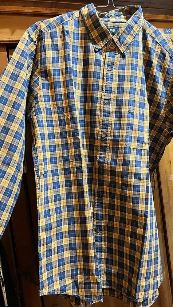 Kemeja uniqlo size L
