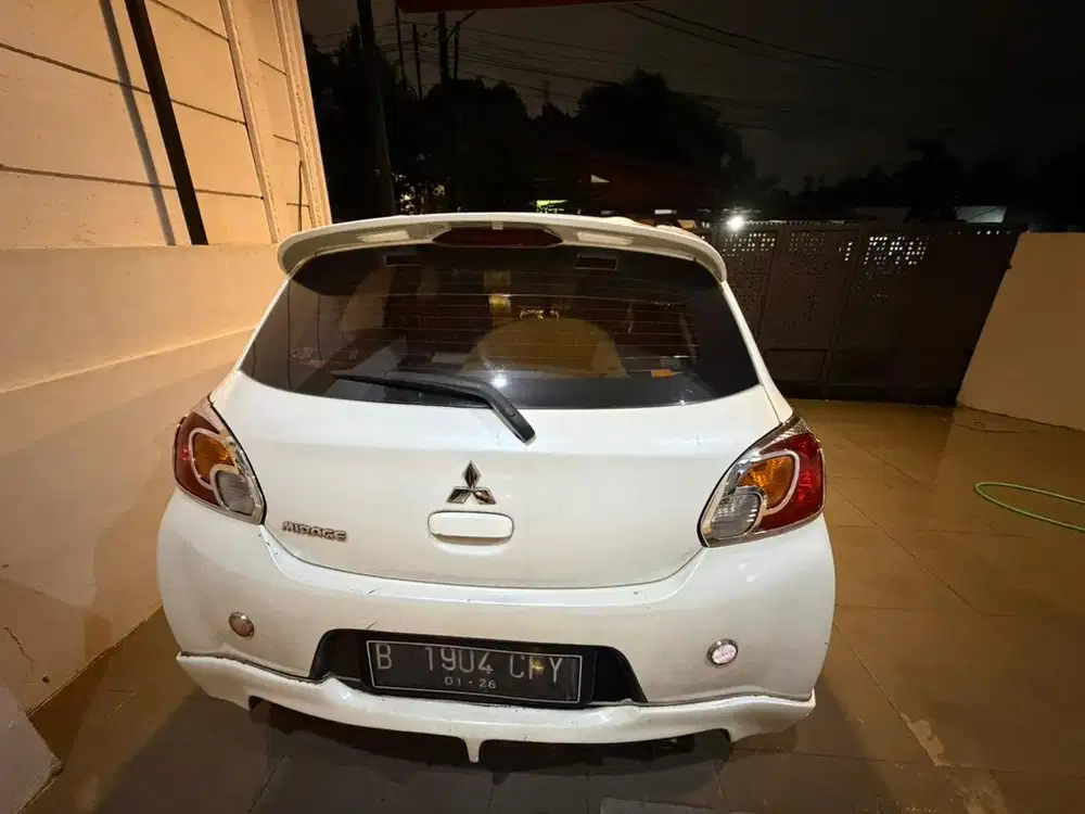 Mitsubishi Mirage GLX 2012 manual