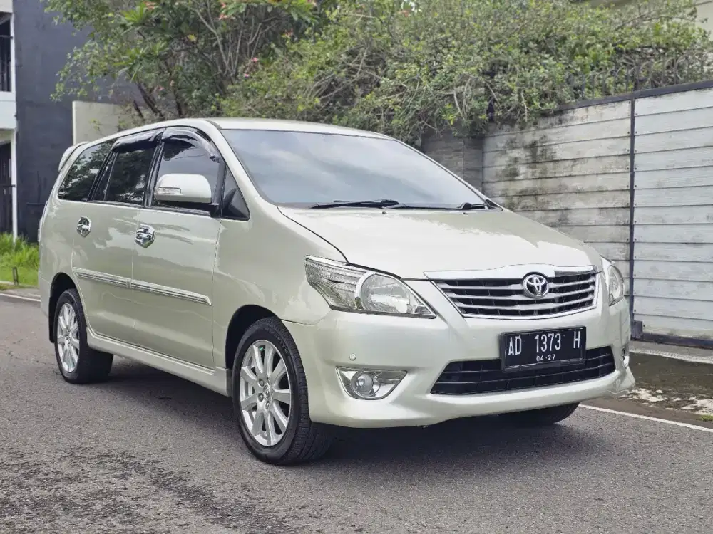 Kijang Inova V diesel 2012 Automatic