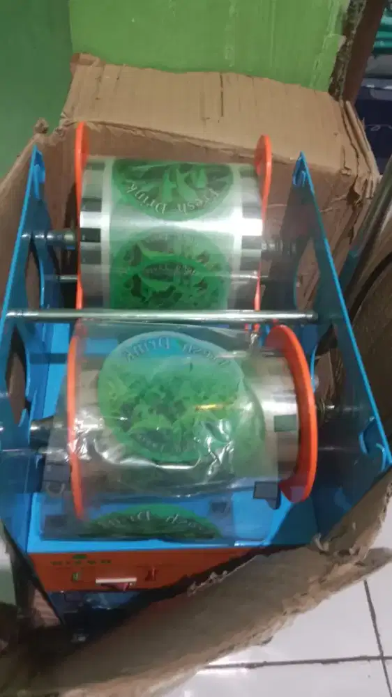 mesin press minuman cup