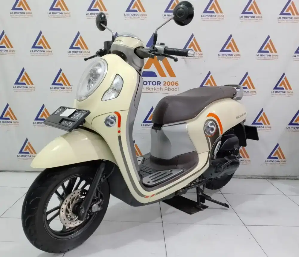 DP 500 RB SCOOPY STYLISH TH 2021 KTP DAERAH BISA/CASH/TT/CC/KREDIVO