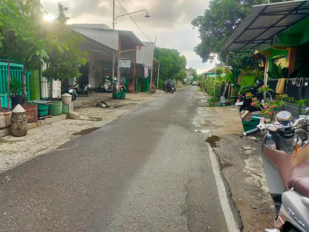 Rumah Selatan Alun2 Karanganyar