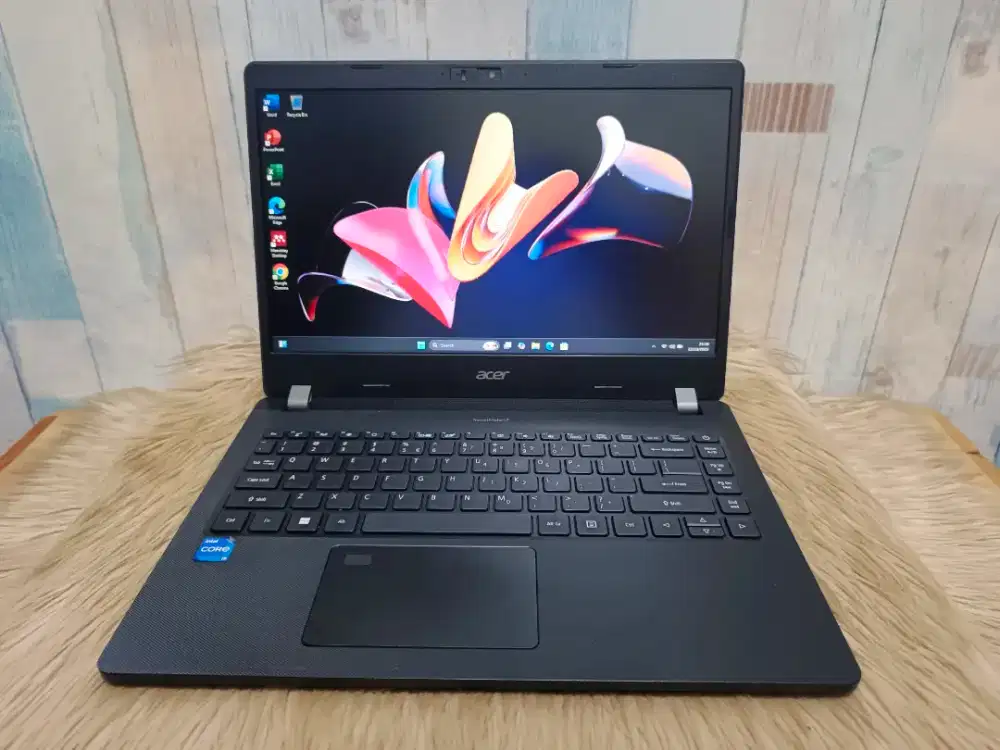 Laptop Desain Terbaru Acer TravelMate Core i5 Gen 11 Ram 8 SSD 512