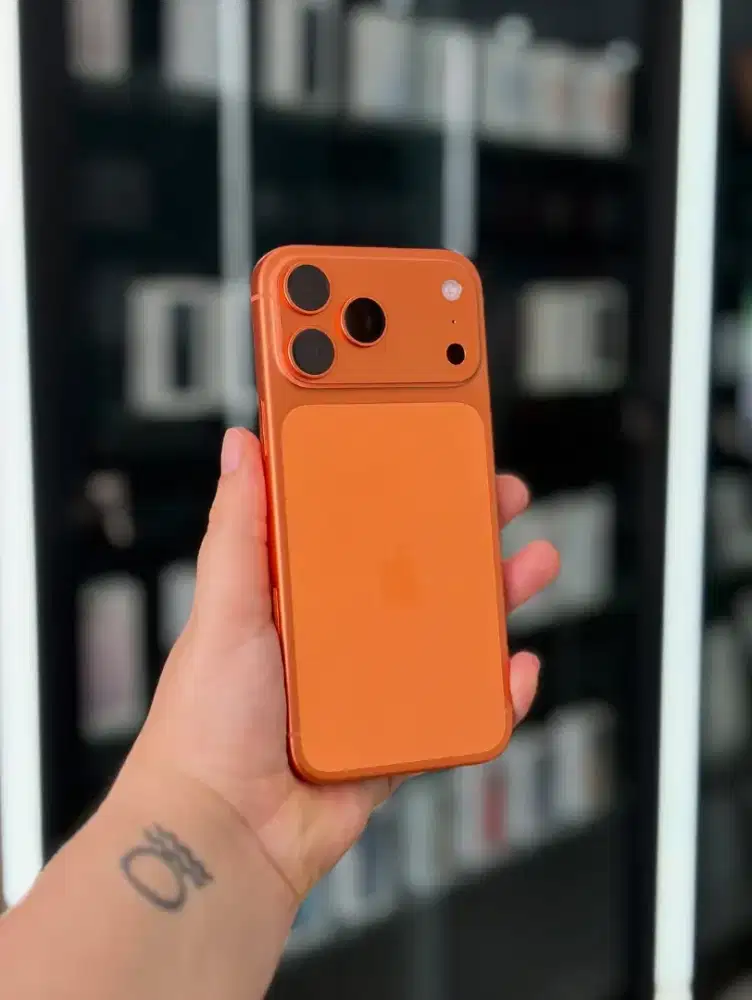 PROMO KREDIT SERBA 0% BUAT IPHONE SERIES MINAT WA JA NO U D PROFIL