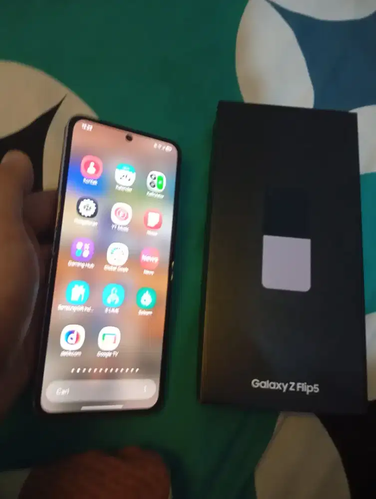 SAMSUNG Z FLIP5  RAM8 512GB