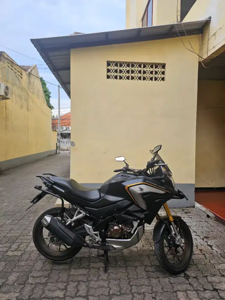 Honda CB150X SE