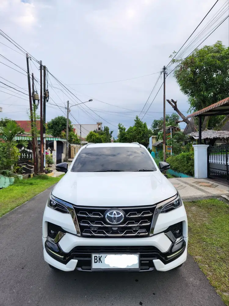 Toyota Fortuner VRZ GR 2.8 Tahun 2022