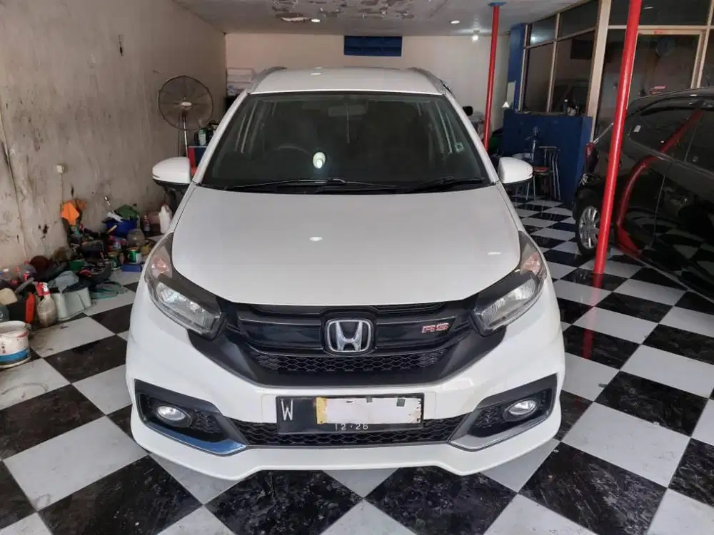 Mobilio RS matic 2018 sangat terawat pajak hidup