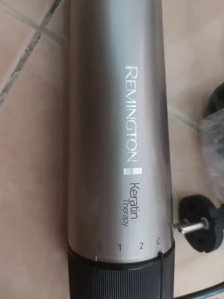 Remington Keratin Airstyler dan Panasonic Hairdyer
