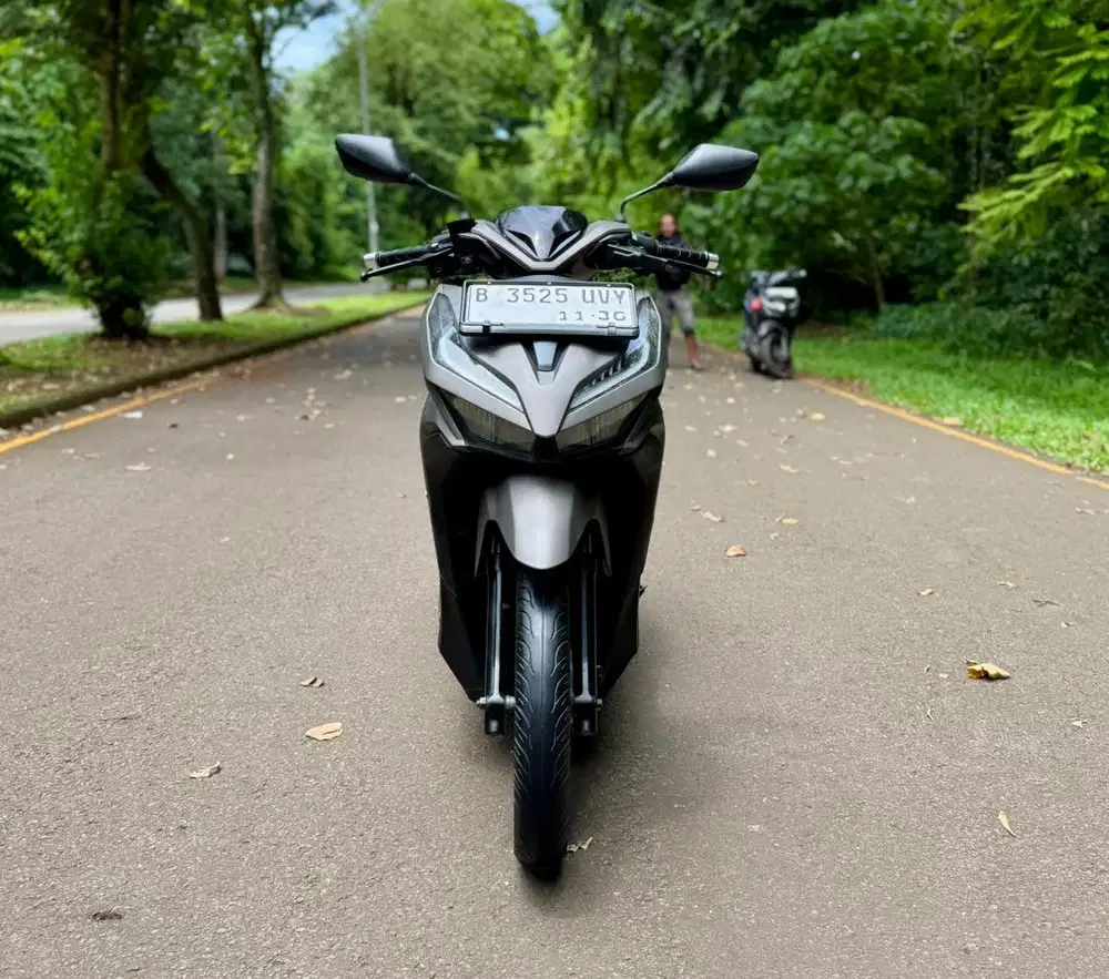 Honda Vario 150 Keyless CBS ISS MULUSSS Pajak Hidup Panjang