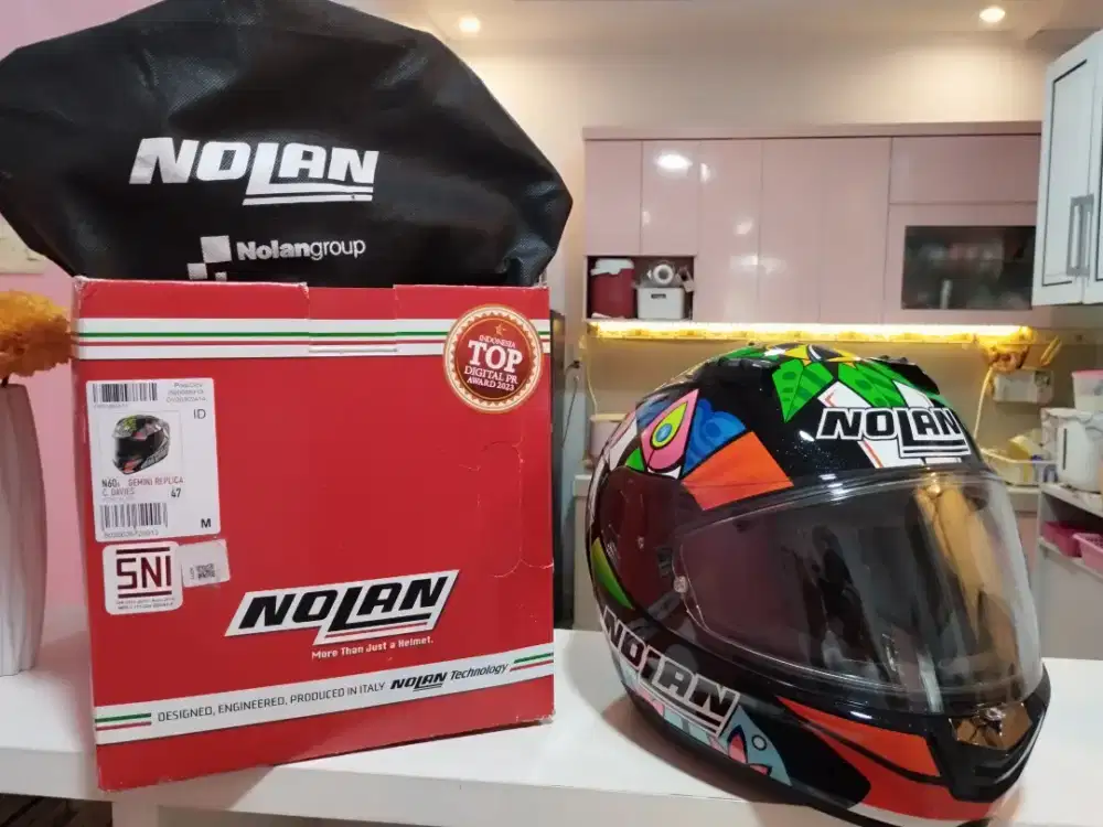 Helm Nolan N60-6 Gemini replica