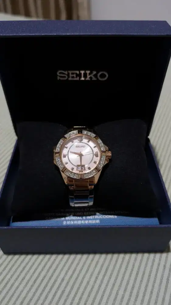 Jam Tangan Wanita Seiko SUR802P1