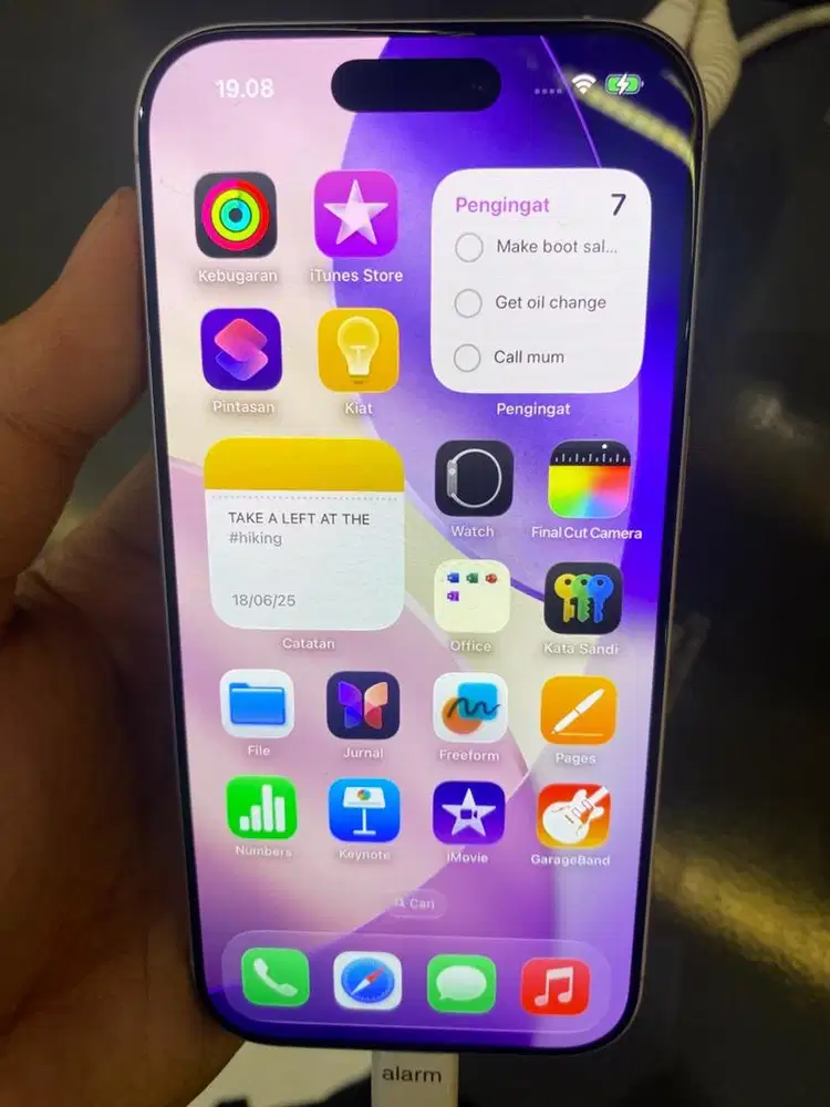 Iphone 17 256 LAVENDER